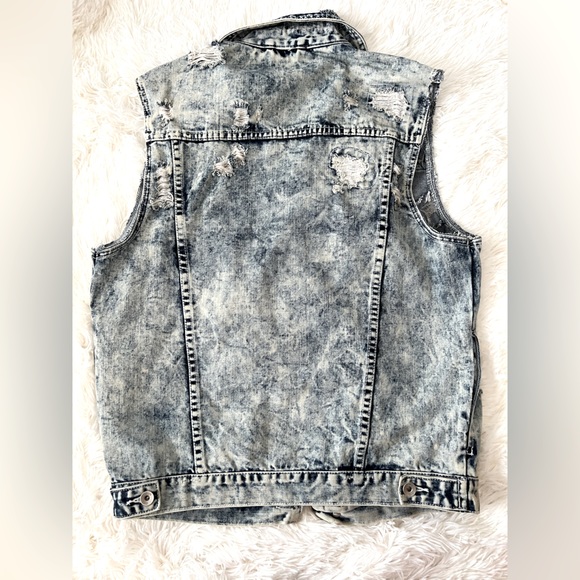 Henry & William New York Jean Cut Off Vest Size Medium - Picture 2 of 4